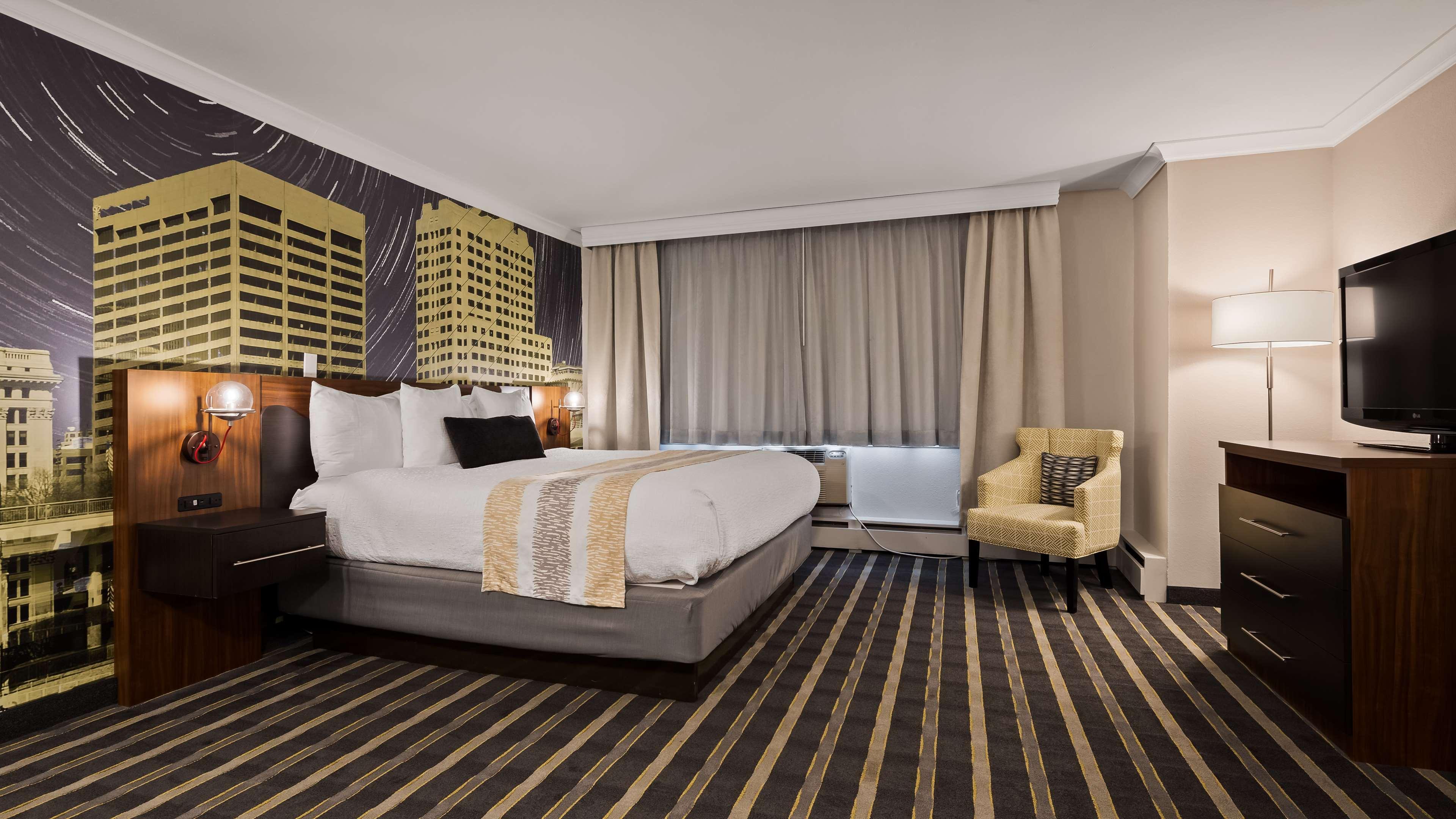 Best Western Plus Milwaukee West Exteriör bild
