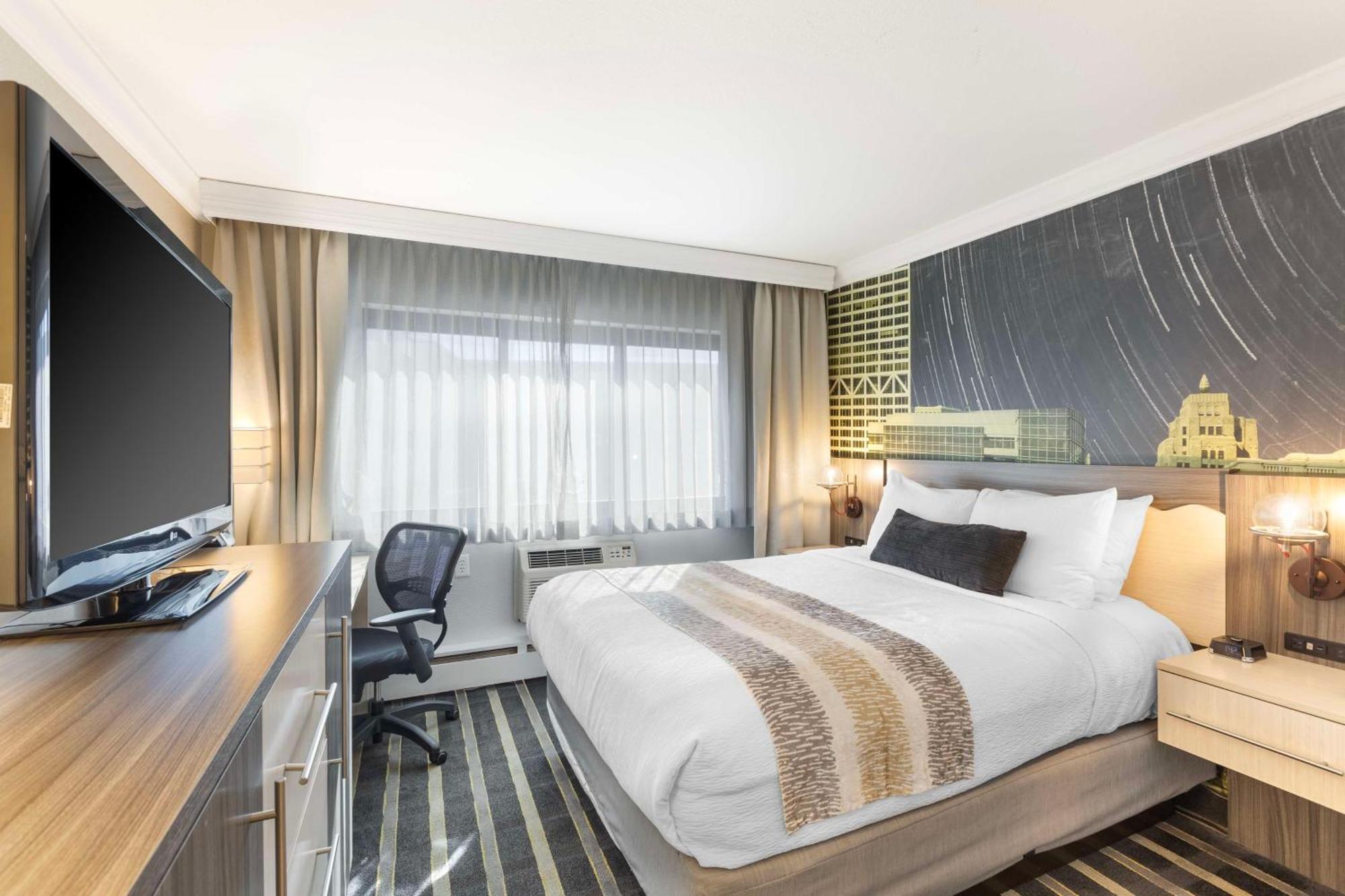 Best Western Plus Milwaukee West Exteriör bild
